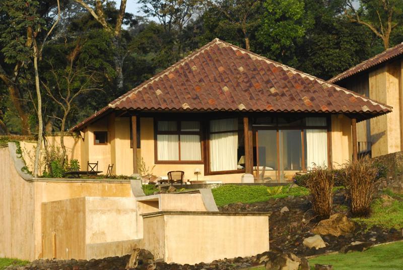Hotel La Reunion Golf Resort And Residences 危地马拉安地瓜 客房 照片